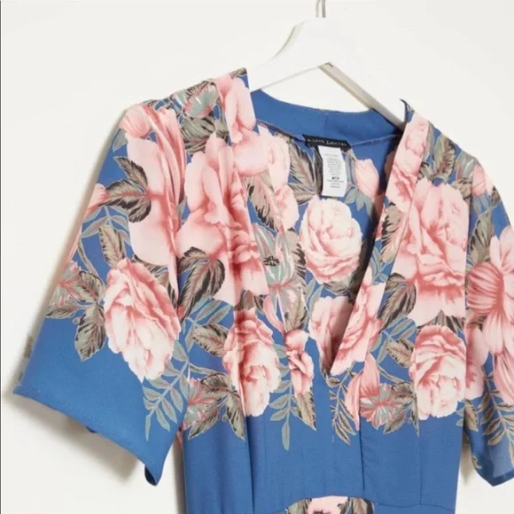 NWOT A Love Like You Floral Border Plunge Maxi - Picture 2 of 4